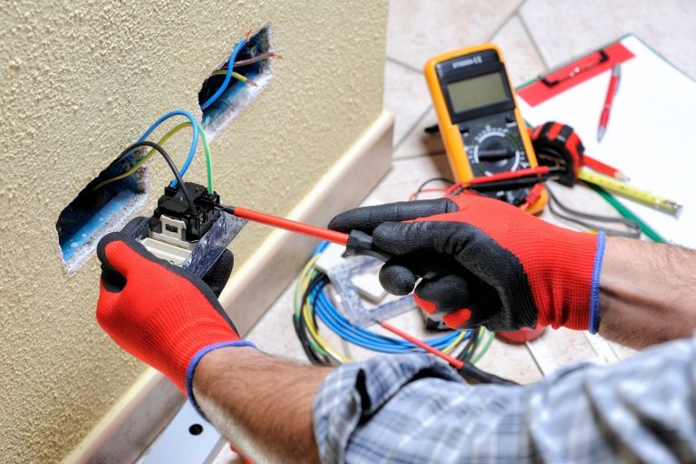Certificazione dell’impianto elettrico: Quando serve e come ottenerla